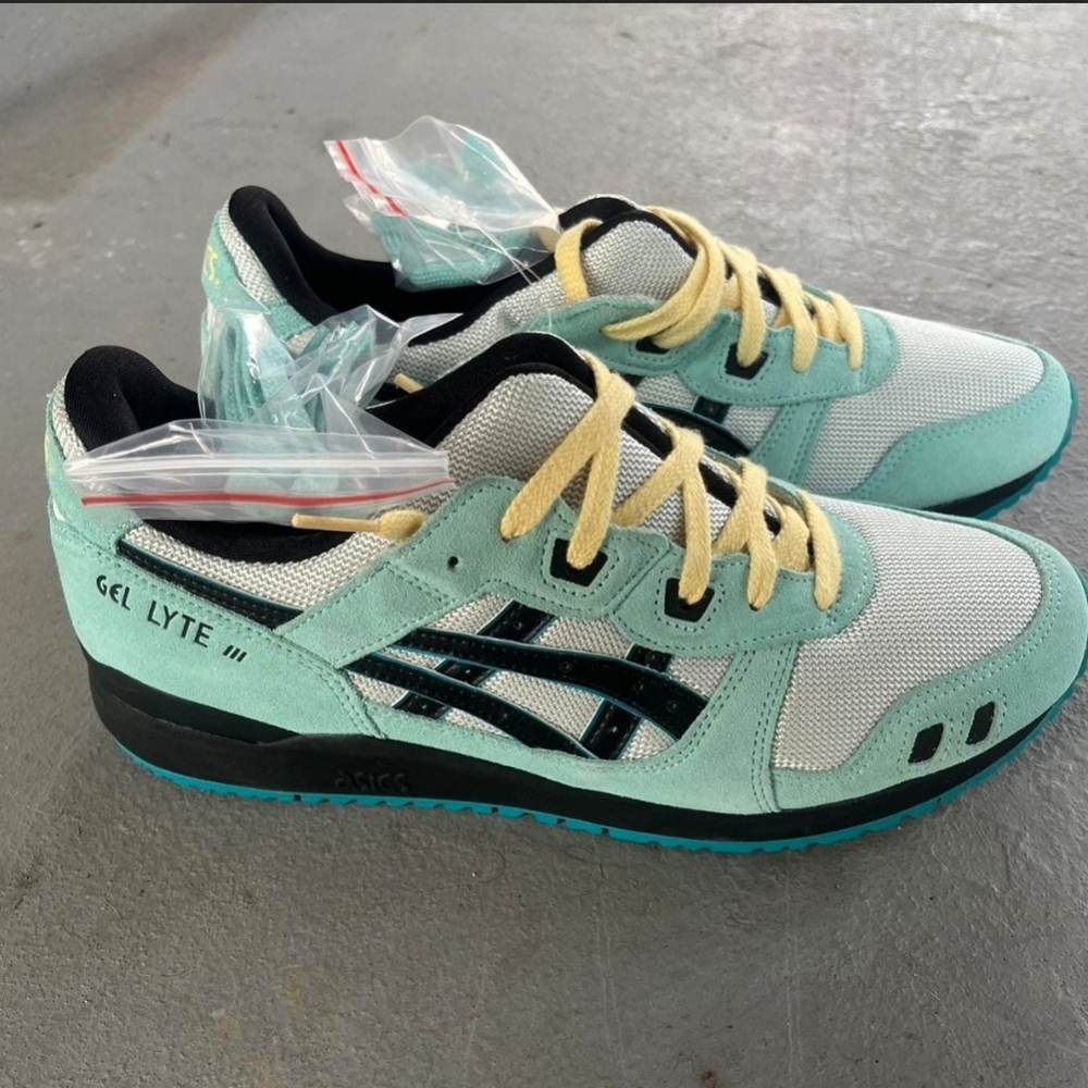Asics Gel Lyte III Mint Blue with Yellow Accents